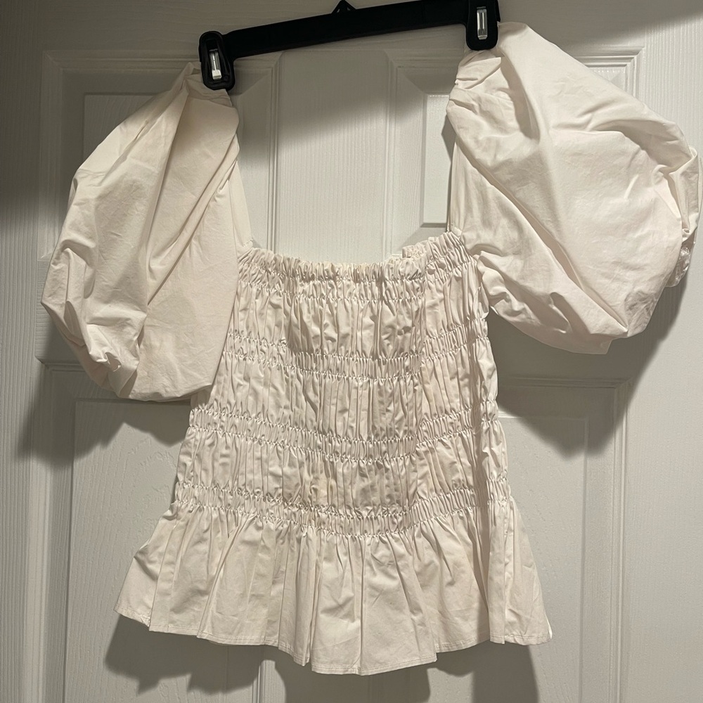 Astr White Smocked Puff Sleeve Blouse